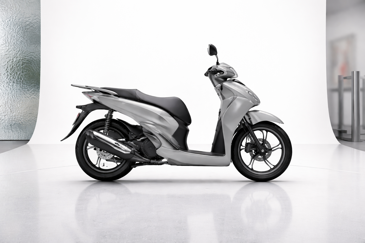White Honda SH 125cc